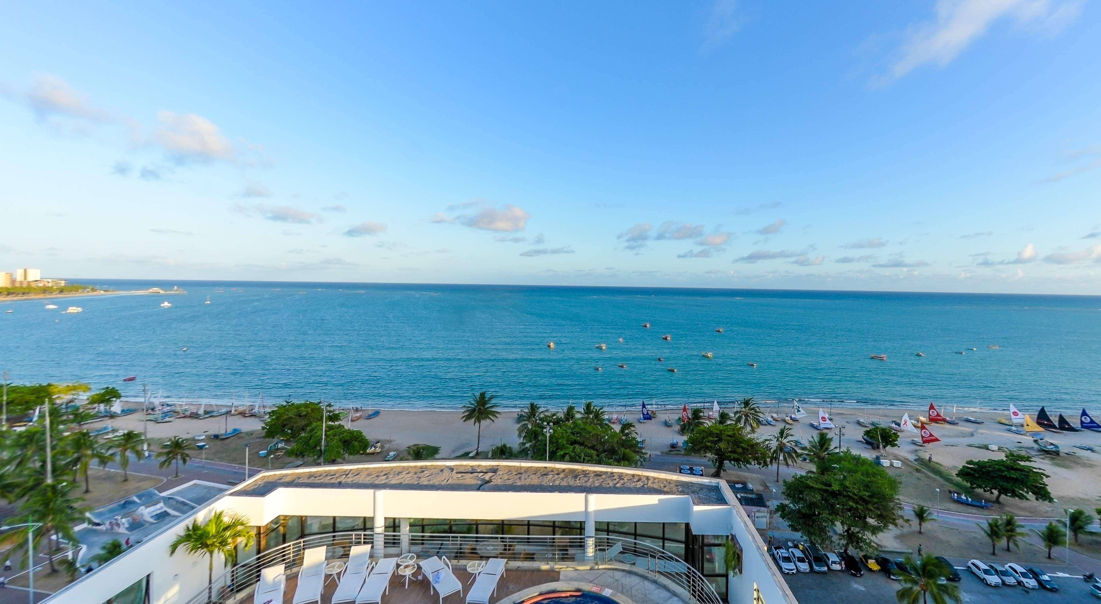 Best Western Premier Maceio ภายนอก รูปภาพ View of the beach from the hotel