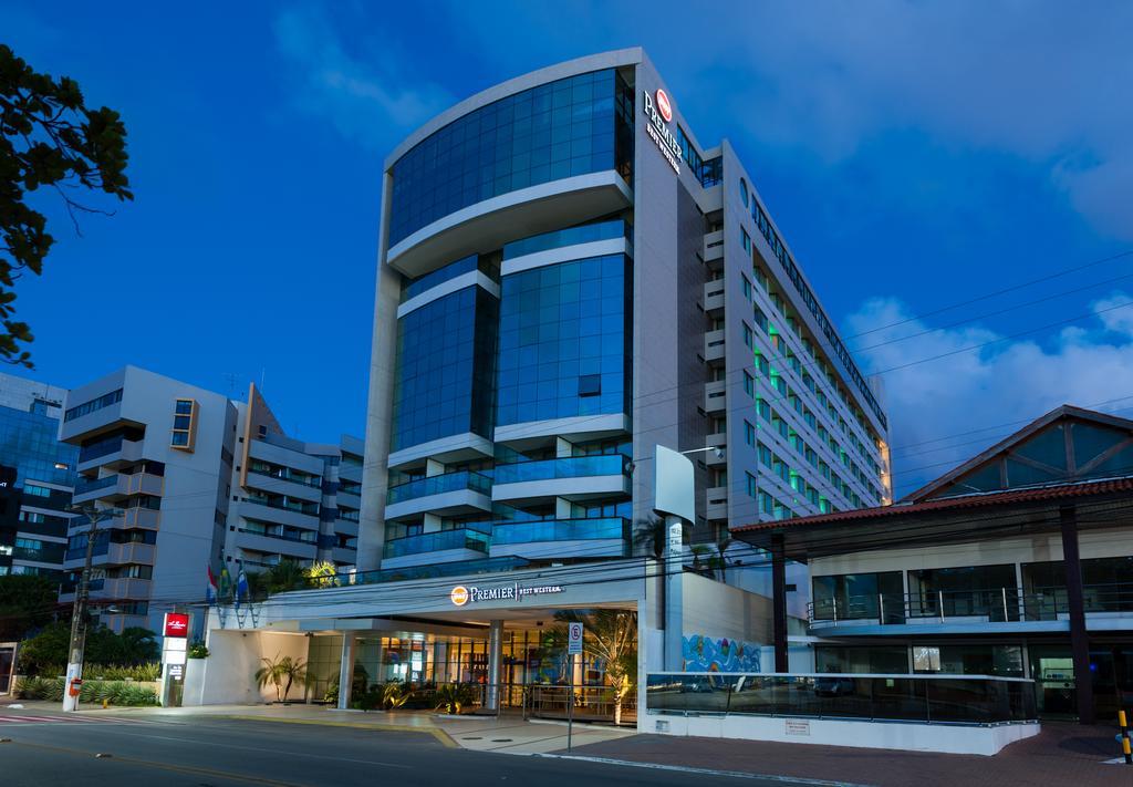 Best Western Premier Maceio ภายนอก รูปภาพ The hotel in 2012